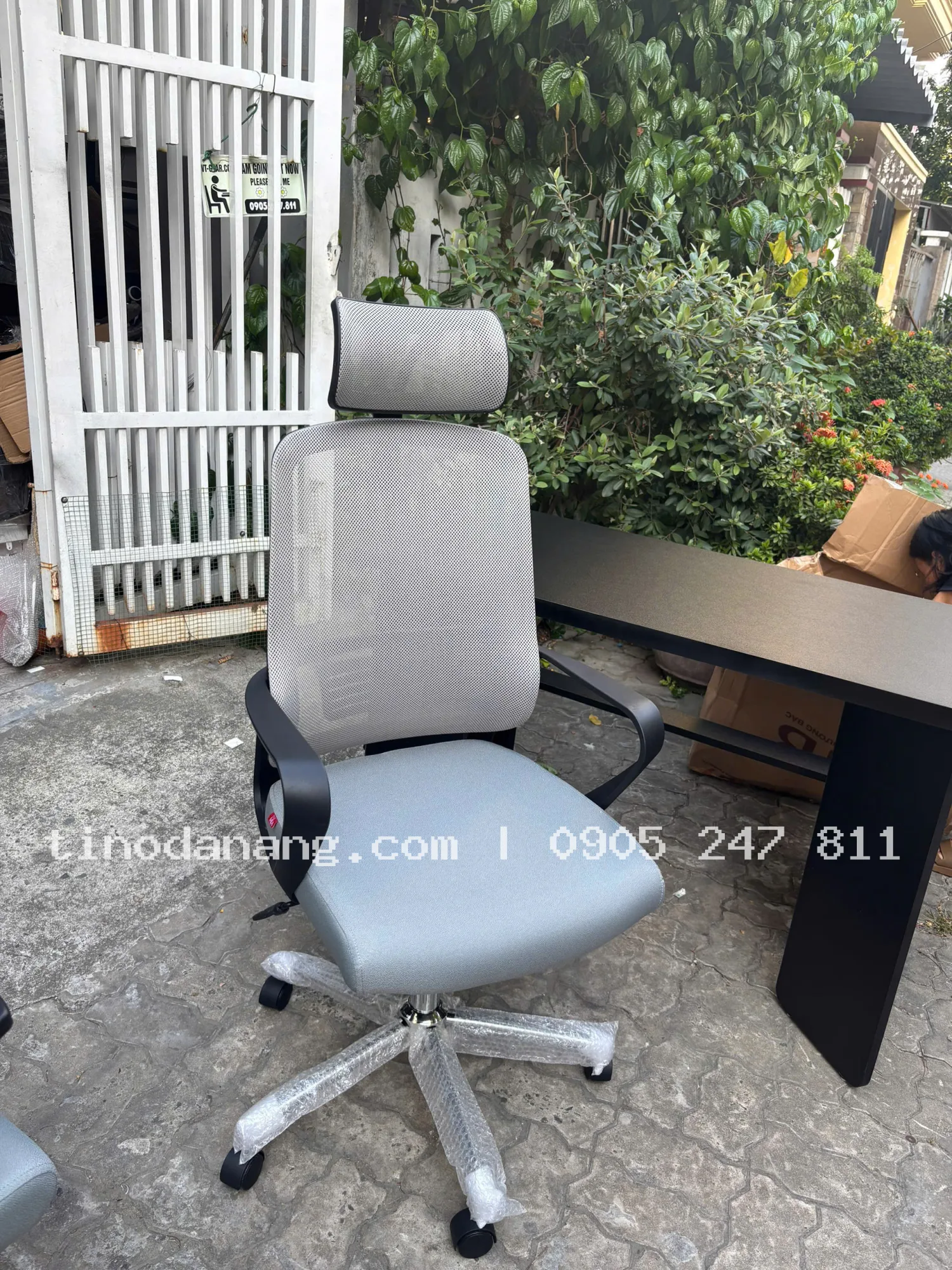 Ảnh 2 của ghế xoay văn phòng