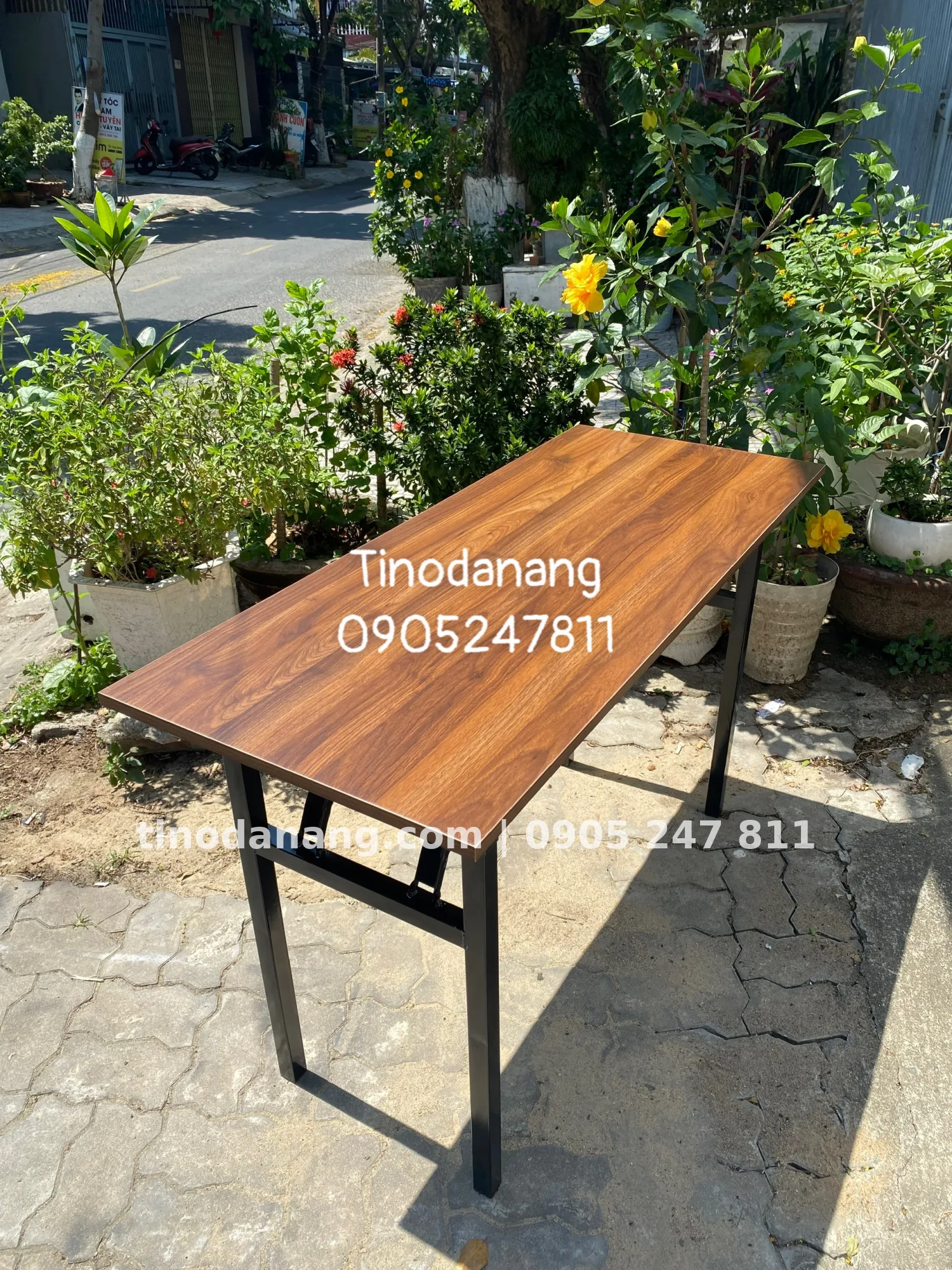 Ảnh 3 của Bộ bàn gấp chân sắt mặt gỗ và mặt trắng tại xưởng