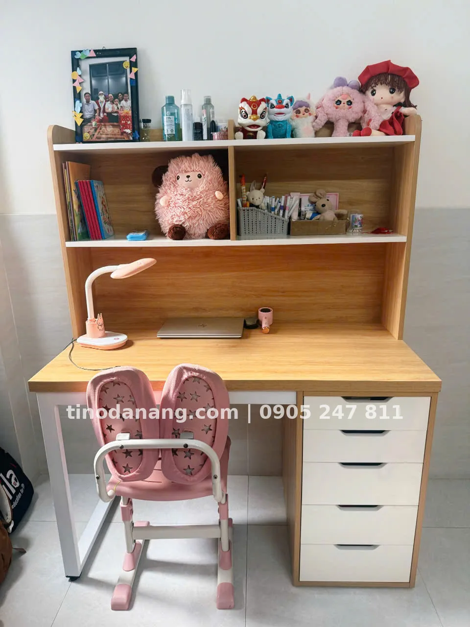 Ảnh 7 của Bàn học ikea kèm giá sách vàng phối trắng tông sáng dễ thương - kích thước yêu cầu