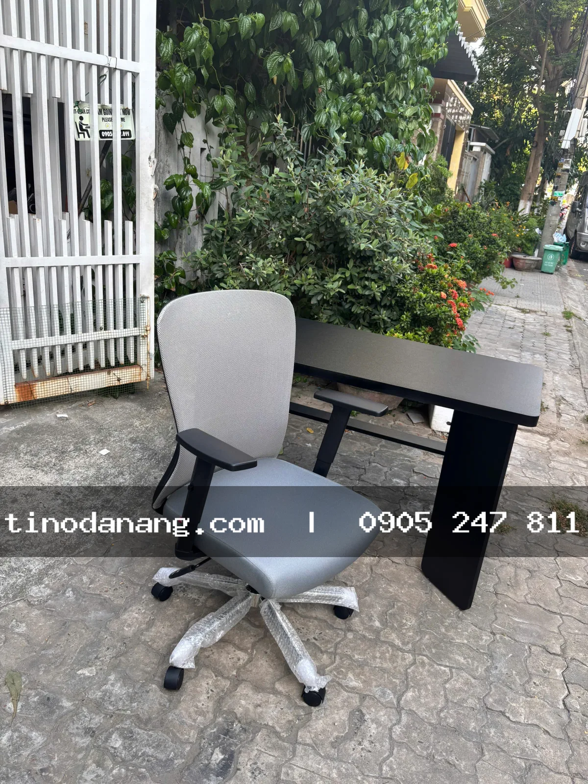 Ảnh 3 của Ghế Xoay Văn Phòng Lưng Lưới Hỗ Trợ Cột Sống
