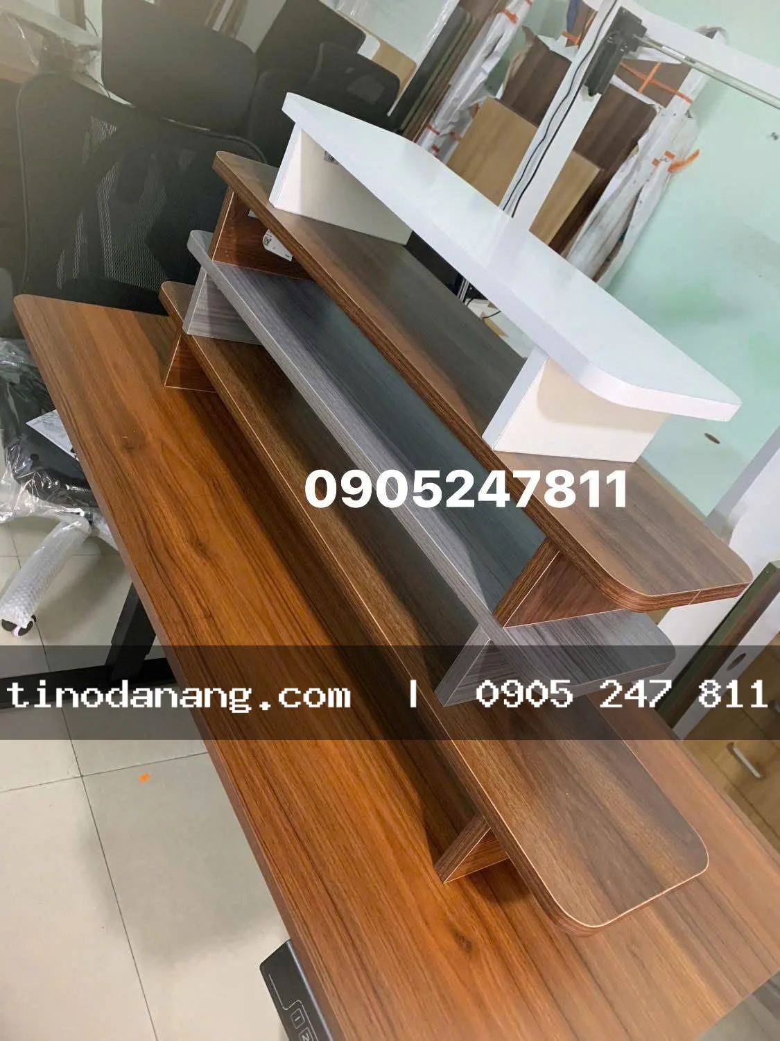 Kệ để màn hình máy tính gỗ MDF chống ẩm dày 17 li - Nội thất Tino Đà Nẵng